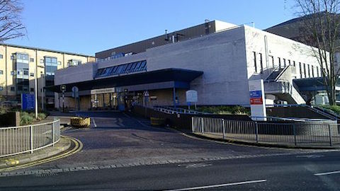 croydon hospital university faulty revealed poor theatre staff training equipment health report eastlondonlines walker bob credit
